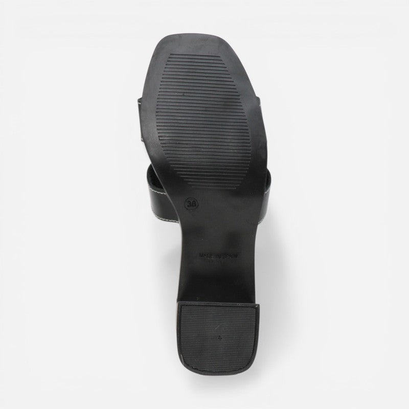 Parker Black