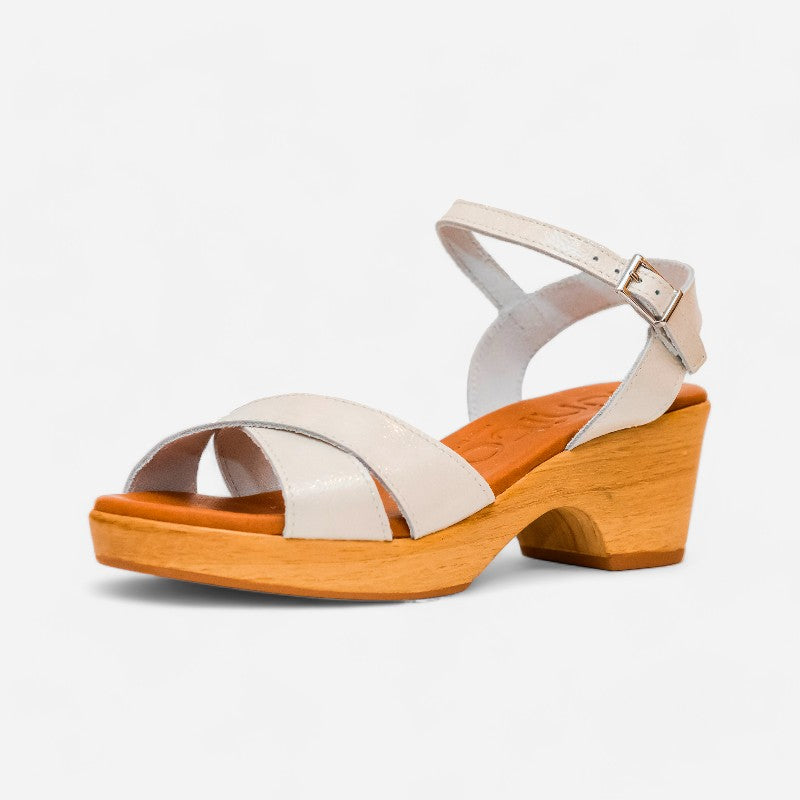 Phoebe Ice Duna